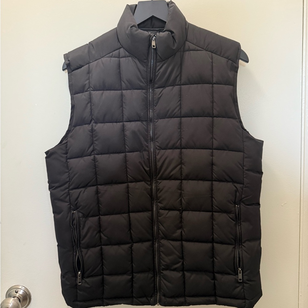 H&M Men's Dark Quilted Vest